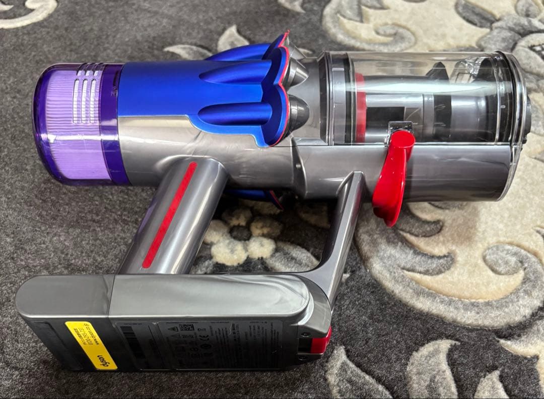 Dyson v12 SV20 detect slim fluffy おまけ付き