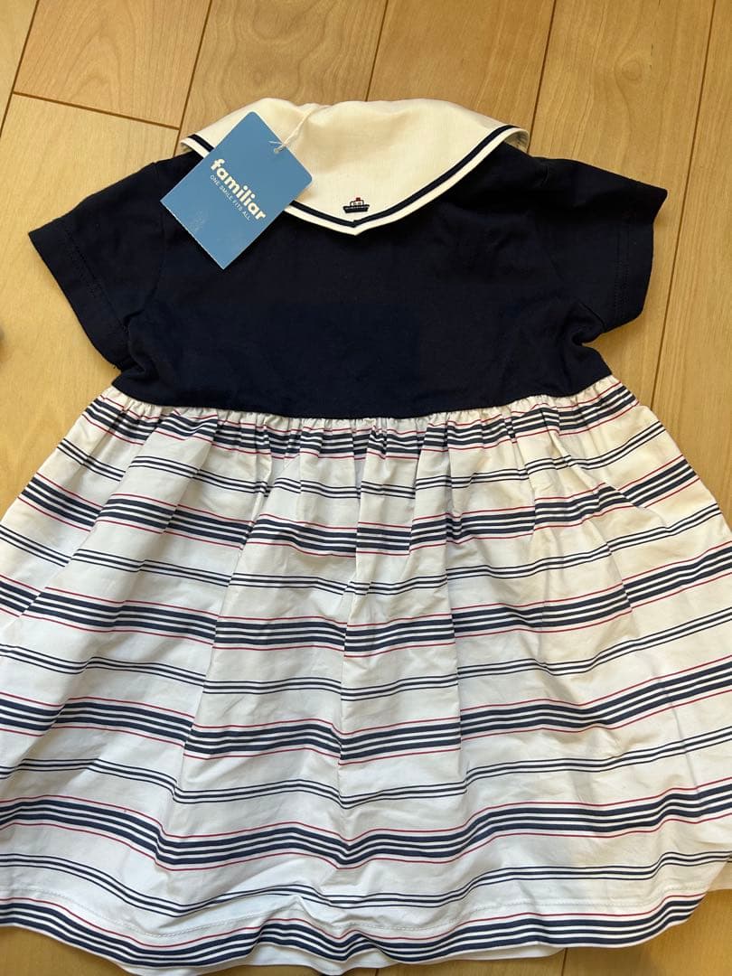 ファミリア　90センチ　3点セット（Tシャツ　ワンピース　スカート）