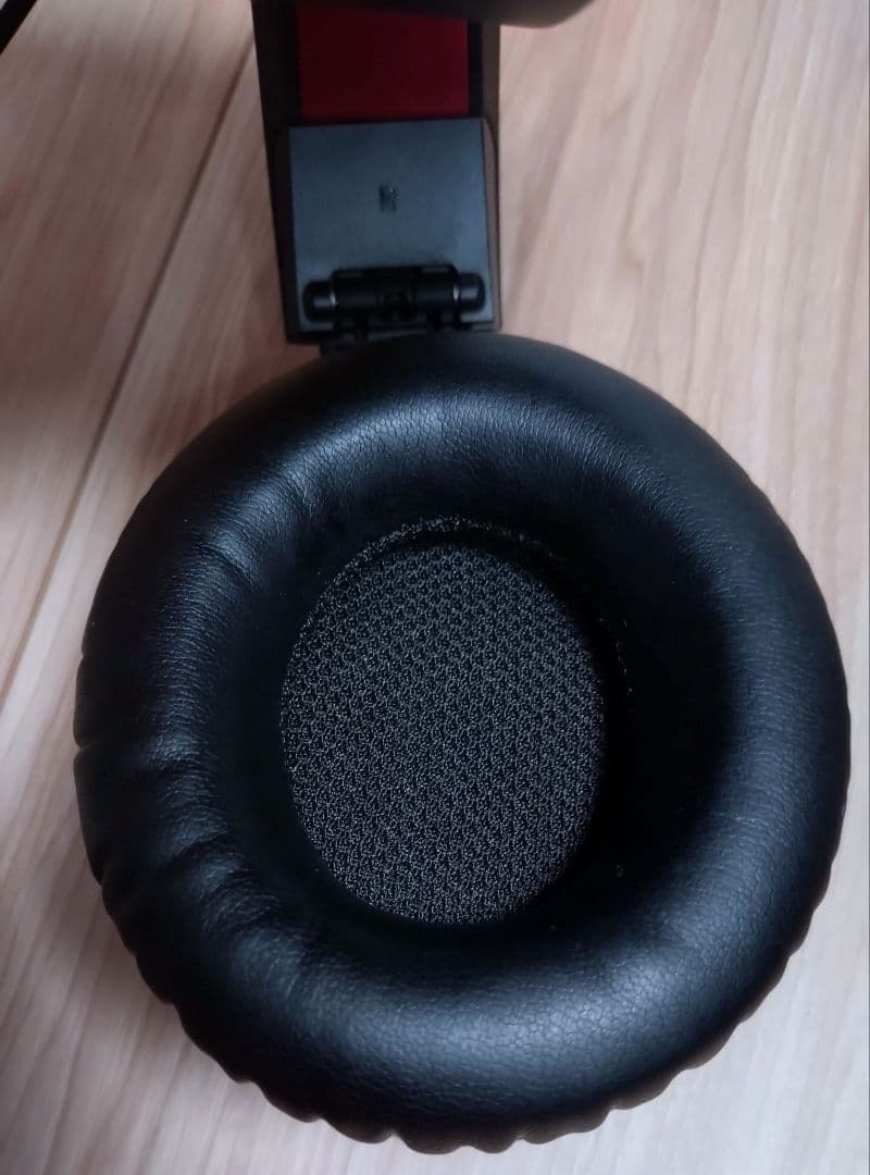 ヘッドホン FOCAL LISTEN PROFESSIONAL Pro