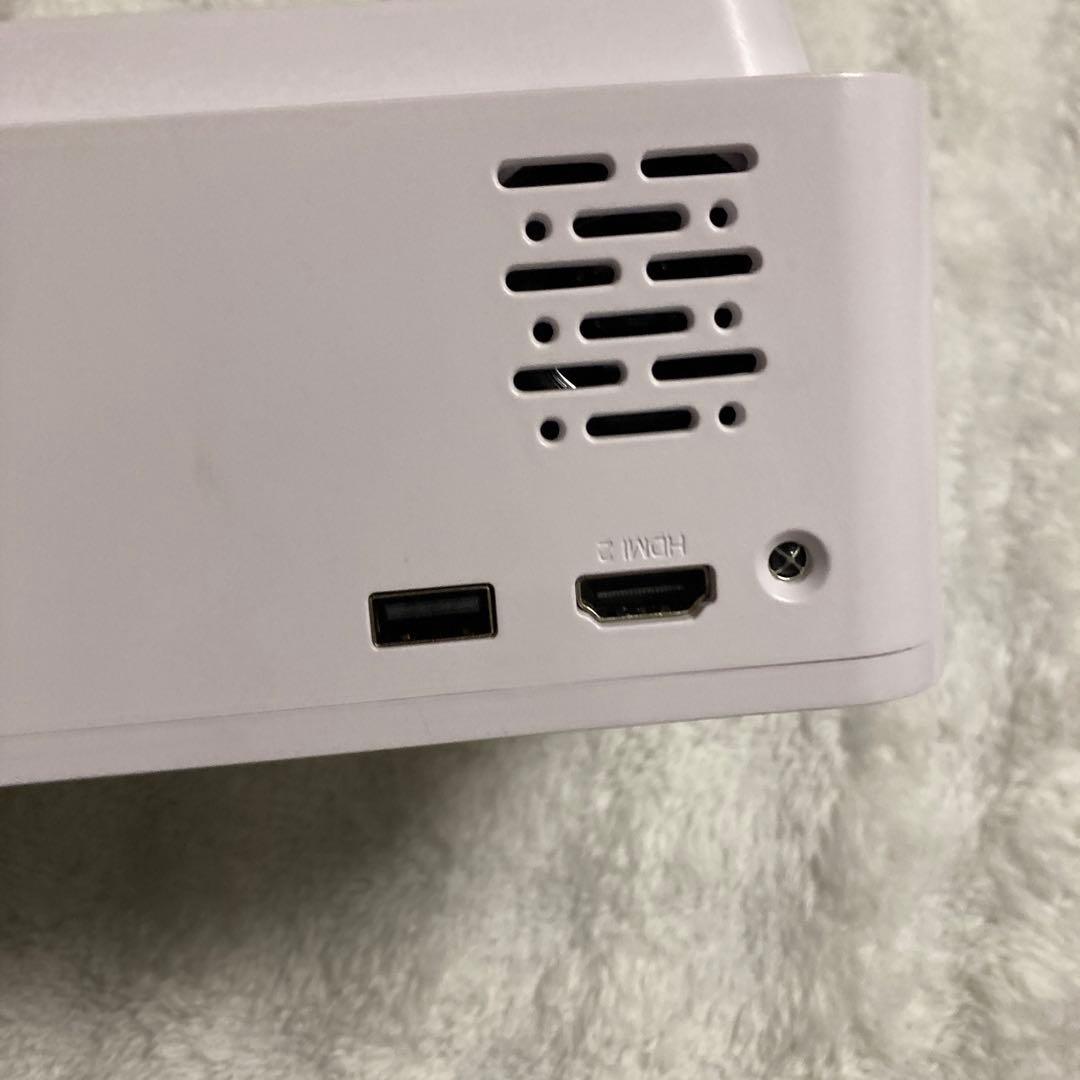 ホワイト プロジェクター 本体 電源ケーブル付き
