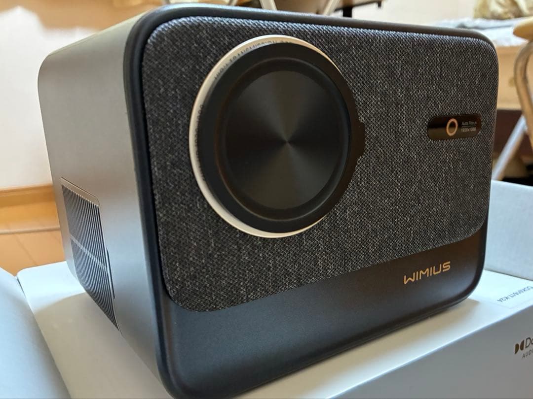 【新品・未使用】WiMiUSプロジェクターNetflix公式対応 / よど