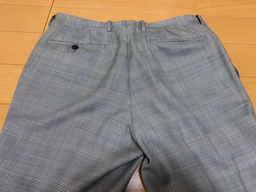 Aquascutum グレー チェック柄 スーツ　AB5