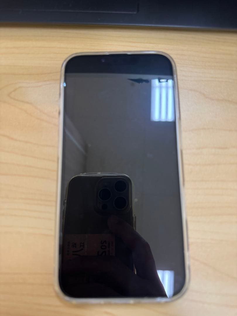 Apple iPhone 16eホワイト 本体 透明ケース付き