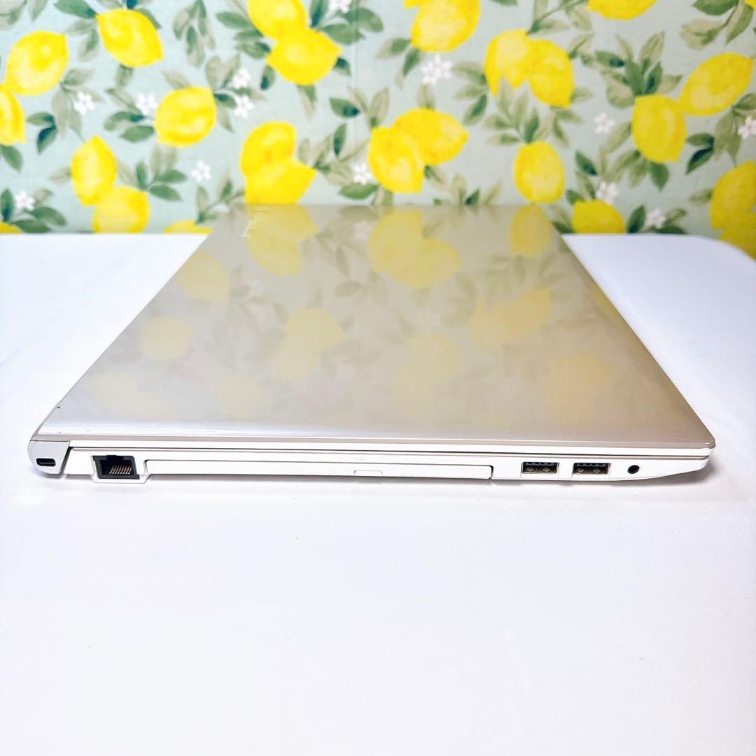 注目❤️薄型大人気❤️dynabook❤️ネットや事務に❤️すぐ使える❤️