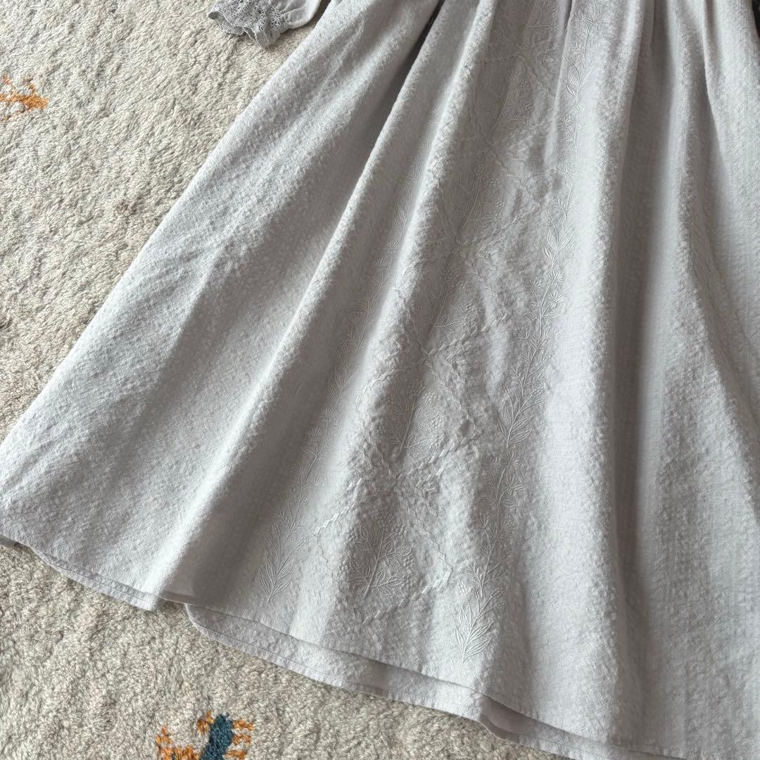 新品　TSUHARU ツハル　チェック織りレース刺繍ワンピース　グレー