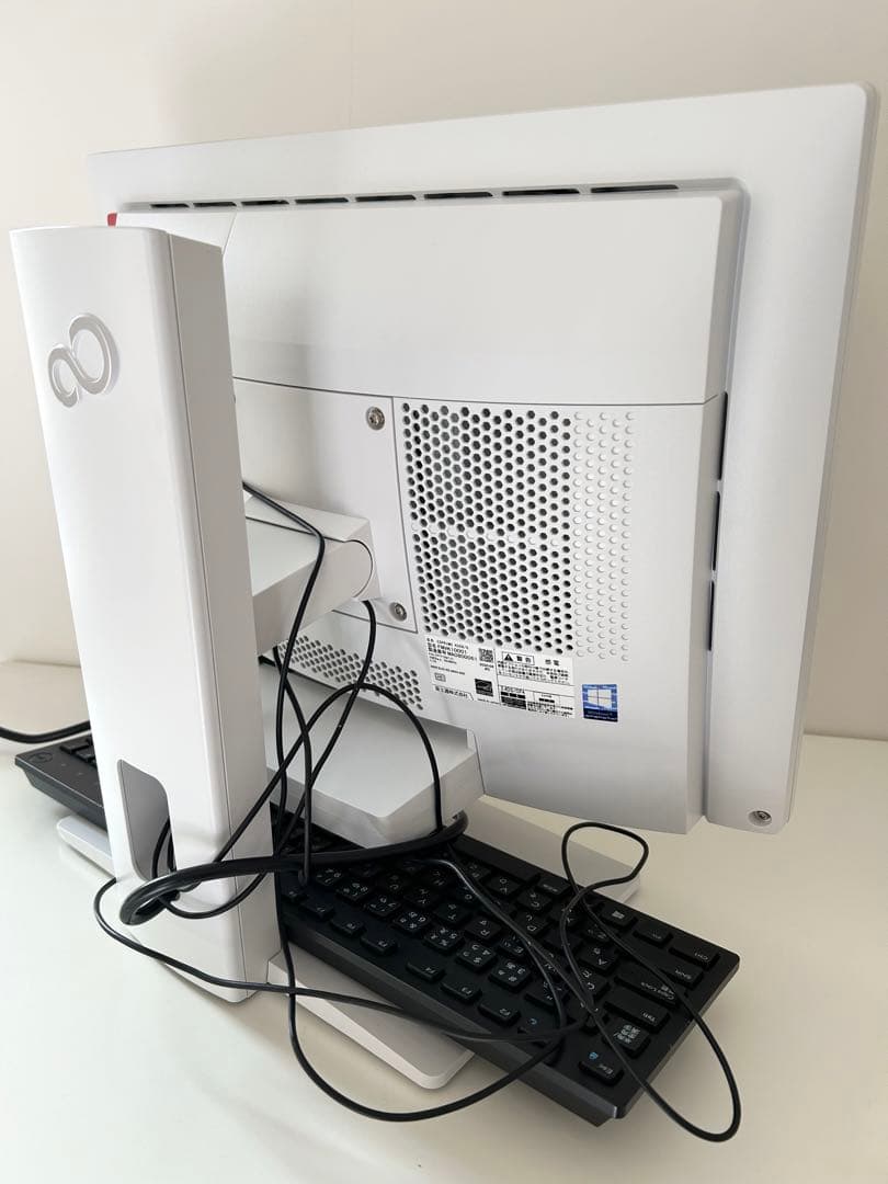 富士通 ESPRIMO K558/B 一体型パソコン i5 第9世代 SSD