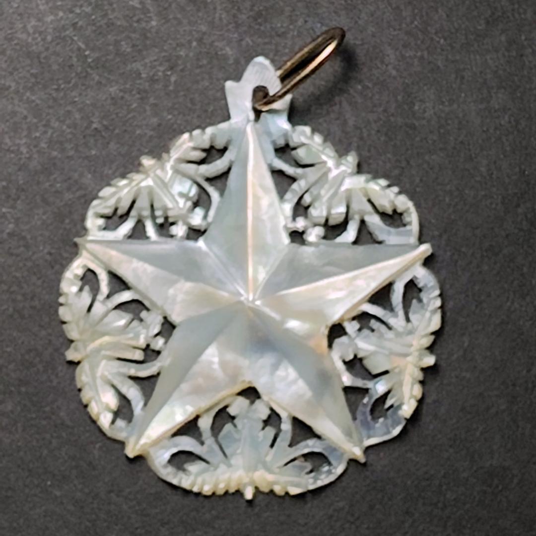 ヴィンテージペンダントトップ　ベツレヘム 　マザーオブパール　五芒星　刻印あり