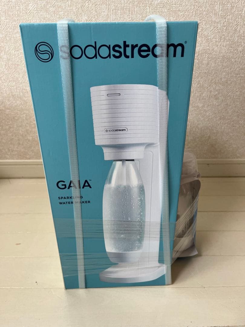 【新品未使用品】sodastream GAIA 炭酸水メーカー　ホワイト