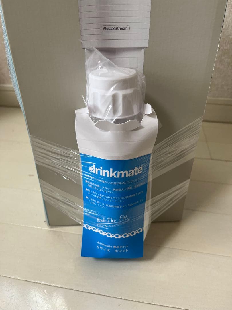 【新品未使用品】sodastream GAIA 炭酸水メーカー　ホワイト