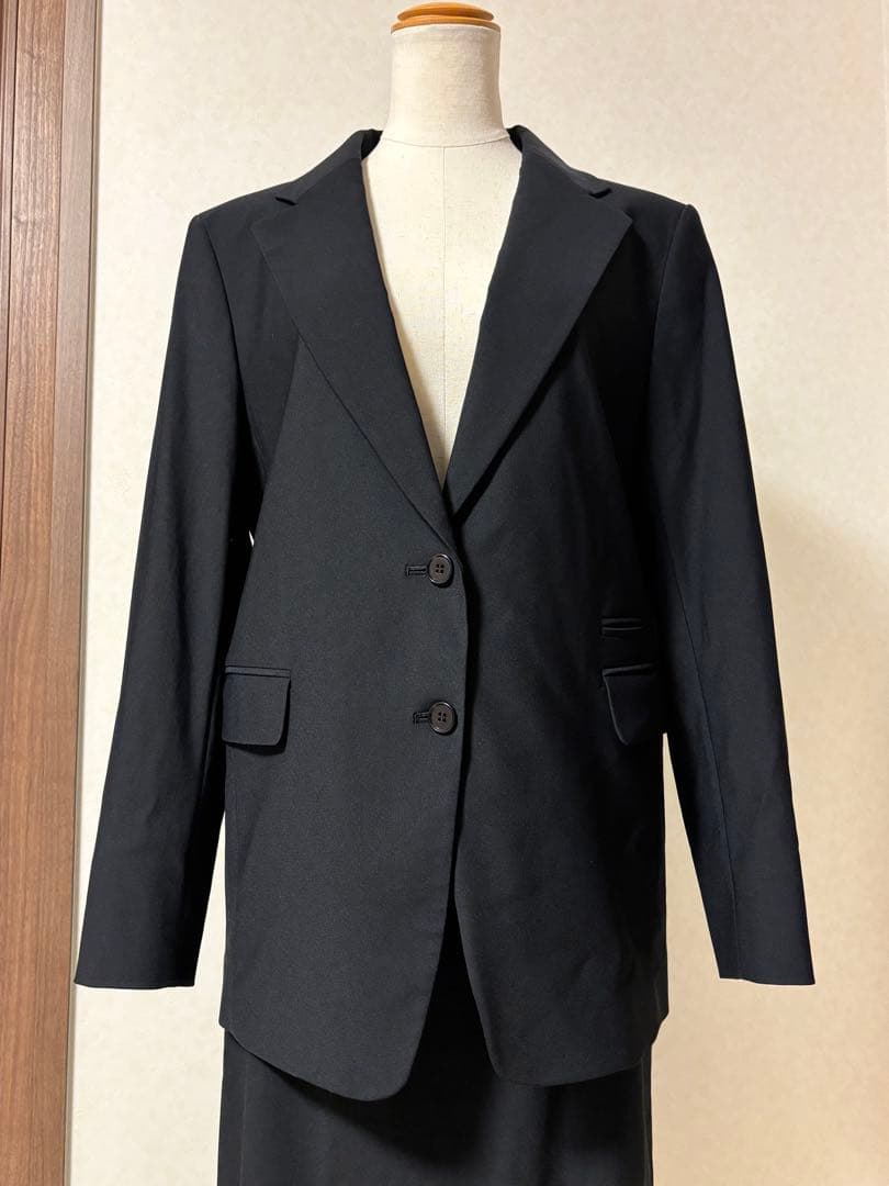 未使用 コムサ レディース セットアップスーツ ジャケット スカート 9号 38