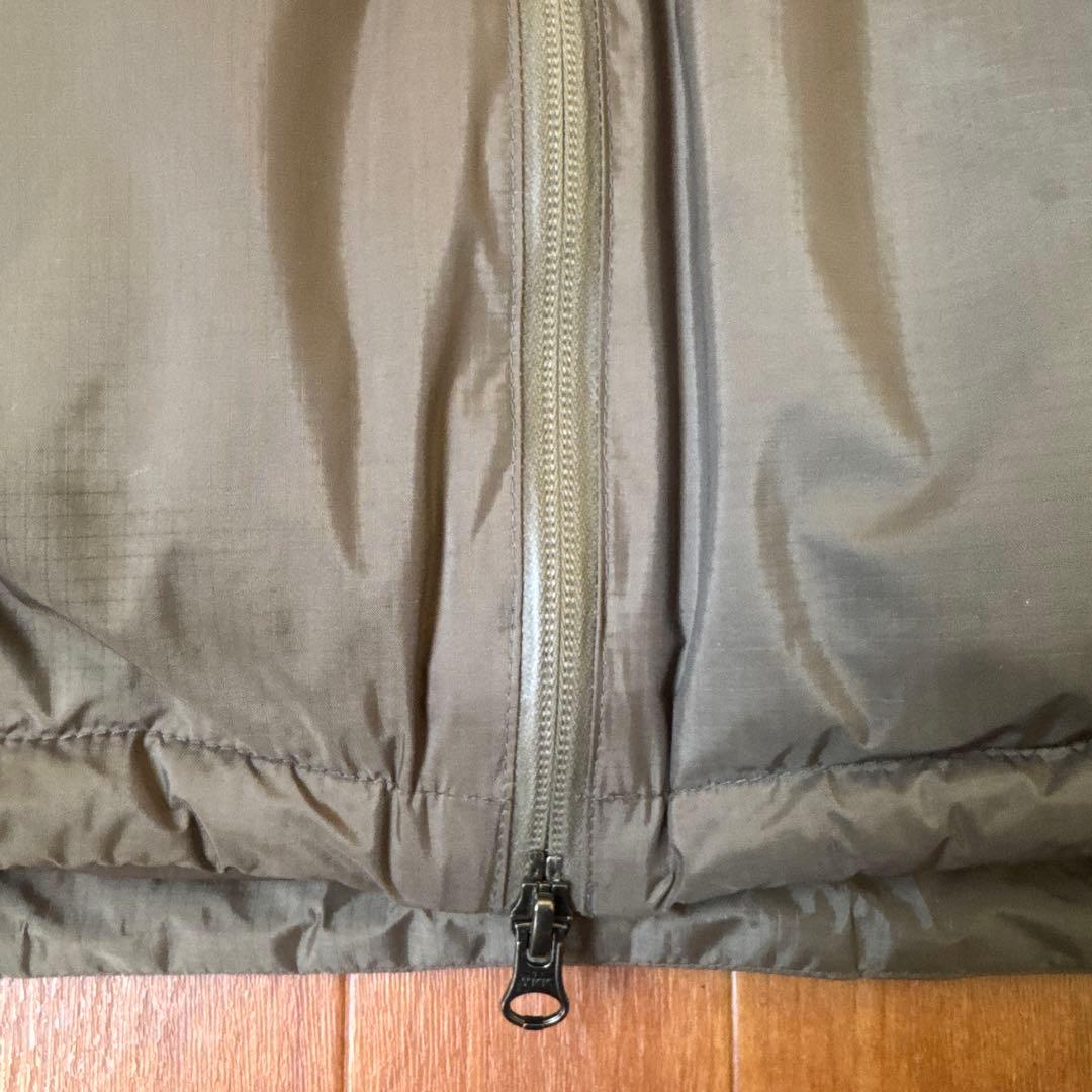 ナンガ　オーロラテックス　ダウンベスト