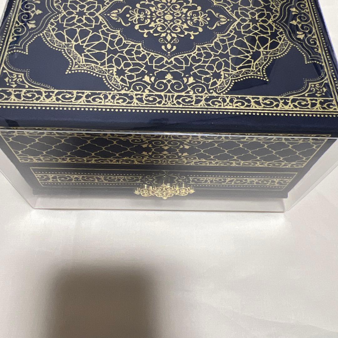 ムッシェルシャーレ ナビール