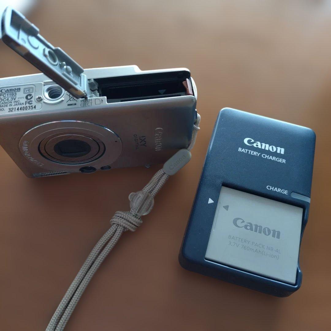 IXY DIGITAL 70　 キャノン