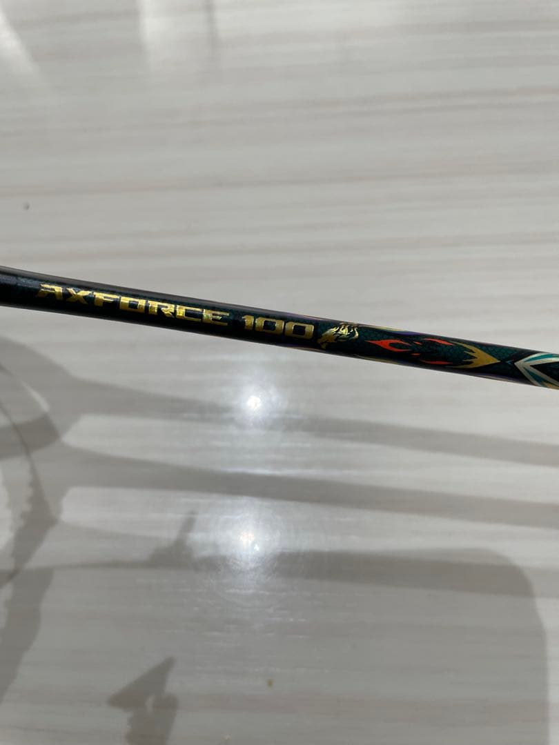 【最終値下げ】AXFORCE 100 3U G5 バドミントンラケット