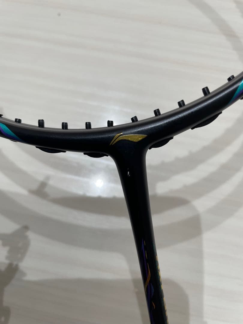 【最終値下げ】AXFORCE 100 3U G5 バドミントンラケット