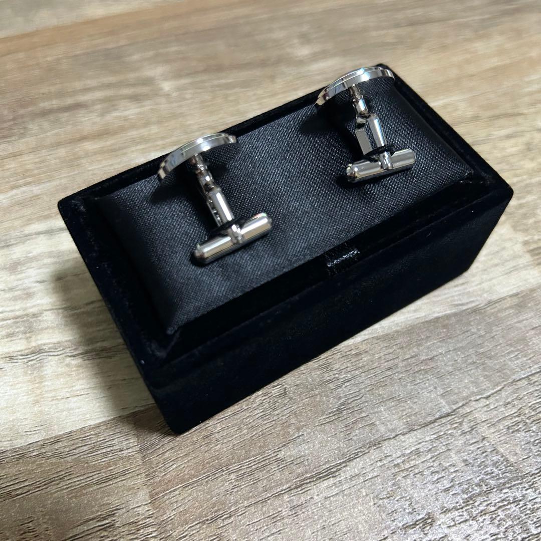 ザ・トリート・ドレッシング 新郎3点セット（蝶ネクタイ・カフス・チーフ）