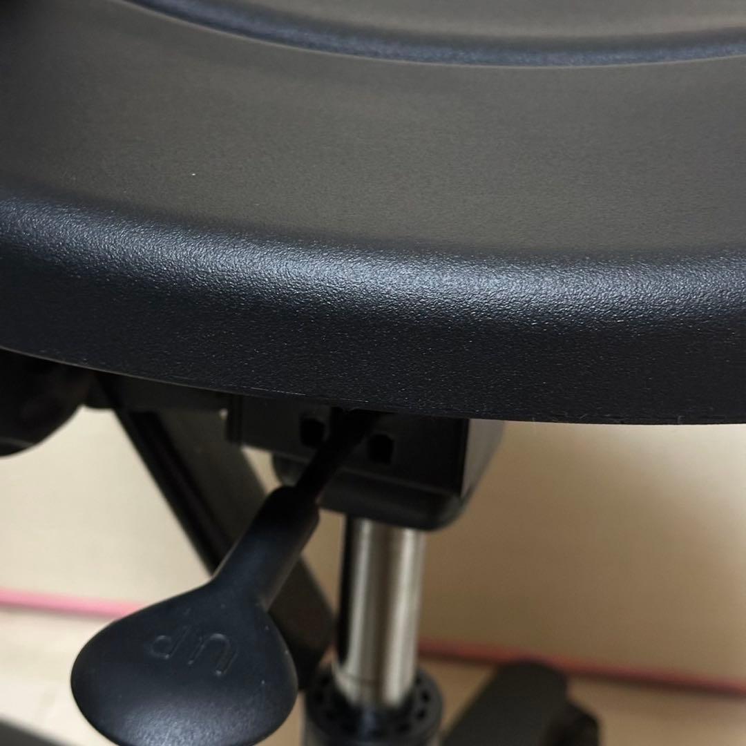 アーユルチェア オクトパス キャスタータイプ 座面回転 高さ調節 骨盤 姿勢