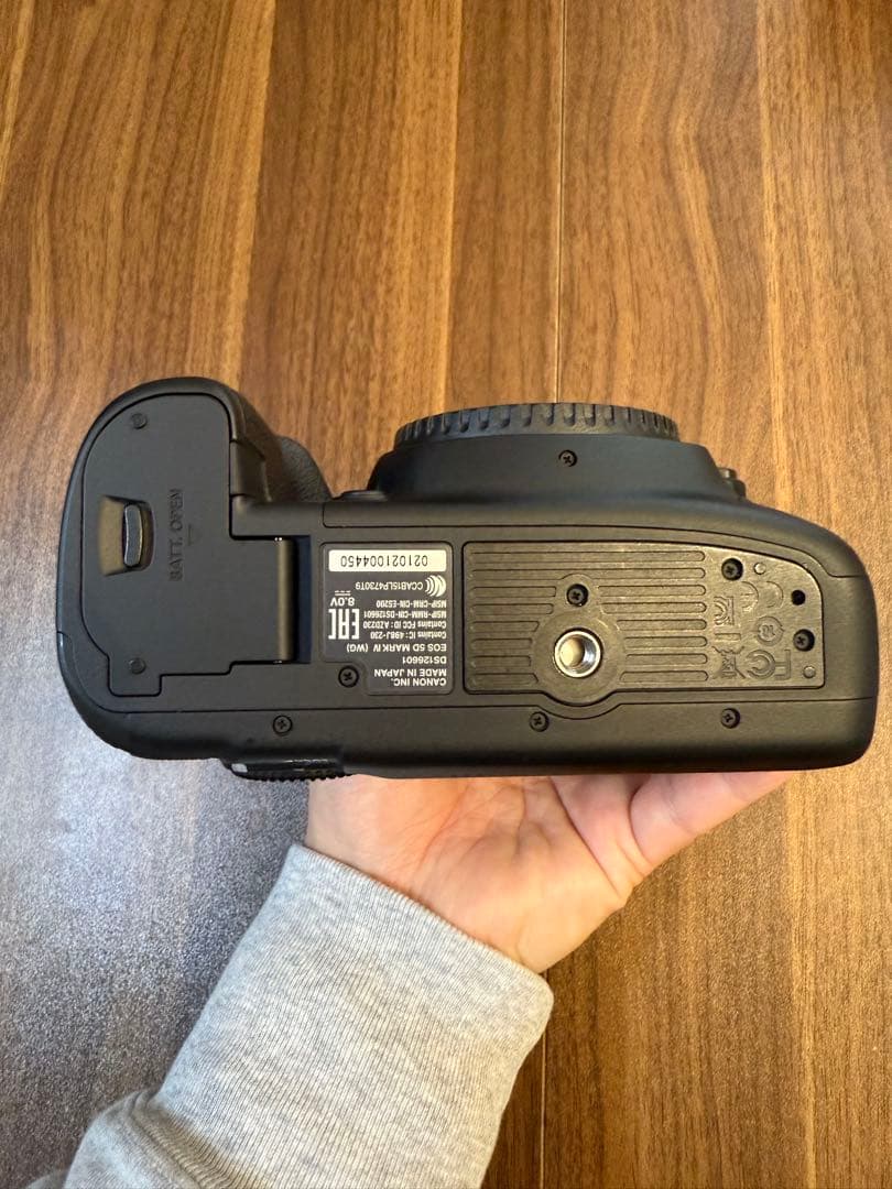 ヒ*ロ様 【美品】Canon EOS 5D Mark IV 付属品多数