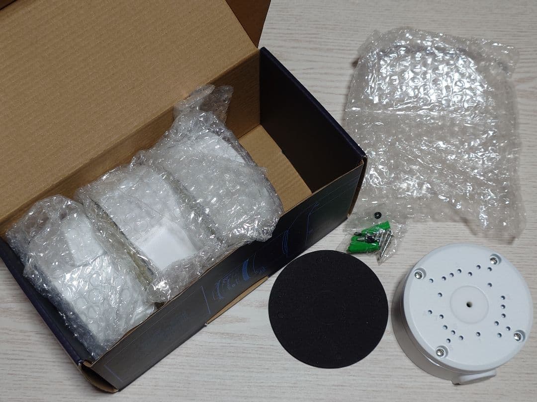 JUANCLOUD IPカメラ2台、モニター1台、台座5台セット