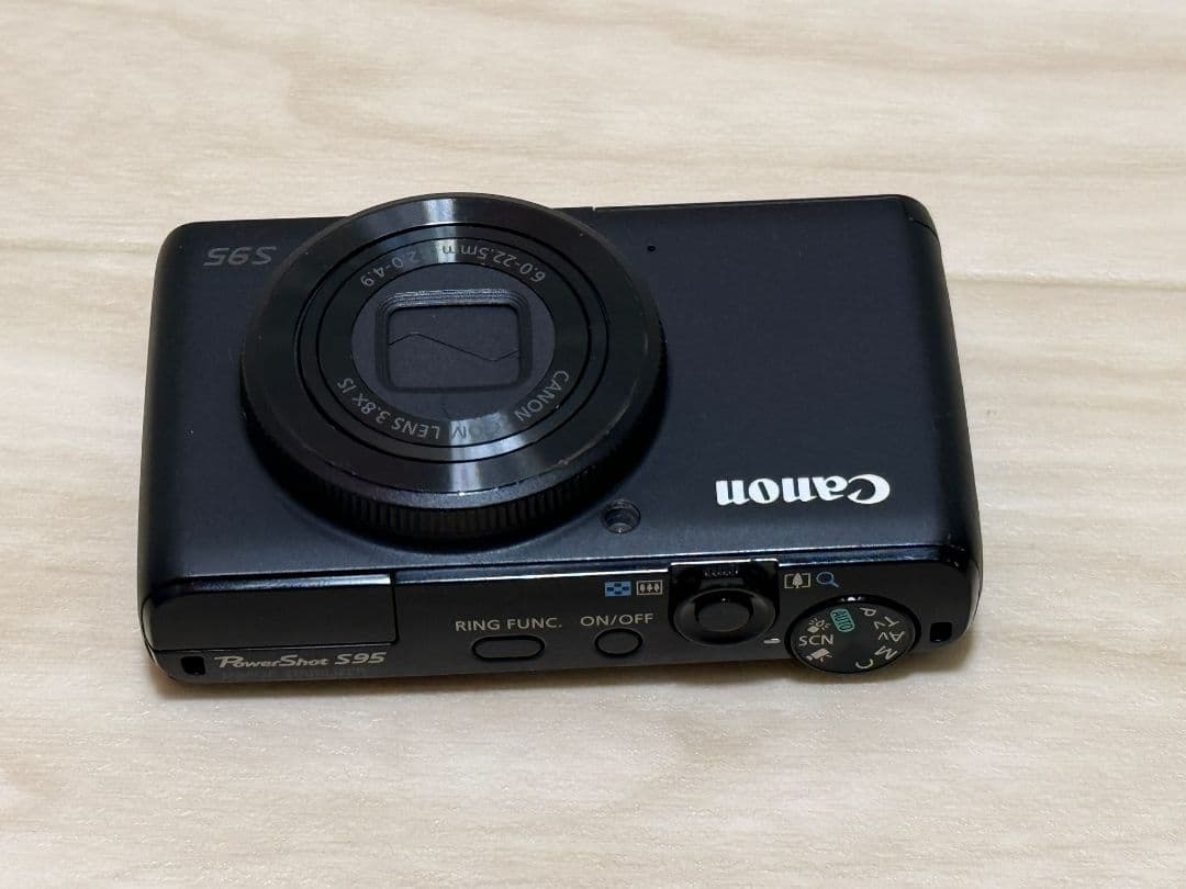 Canon S95 デジタルカメラ 本体 PC1565 中古