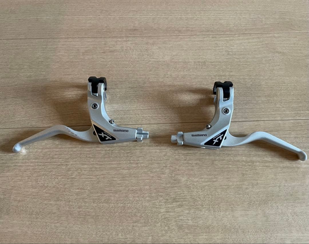 レア品　Shimano XT ブレーキレバー BL-T780 シルバー