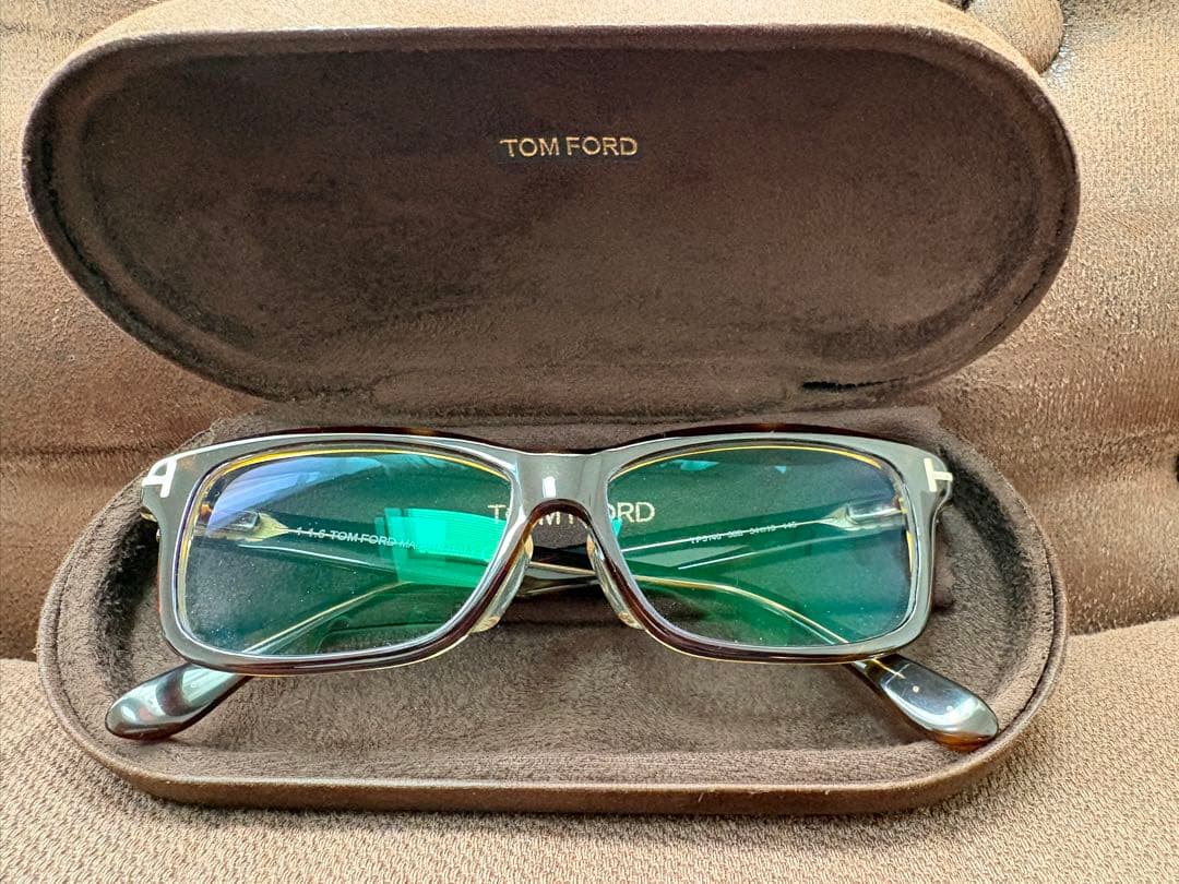 TOM FORD TF5146 サングラス ケース付き