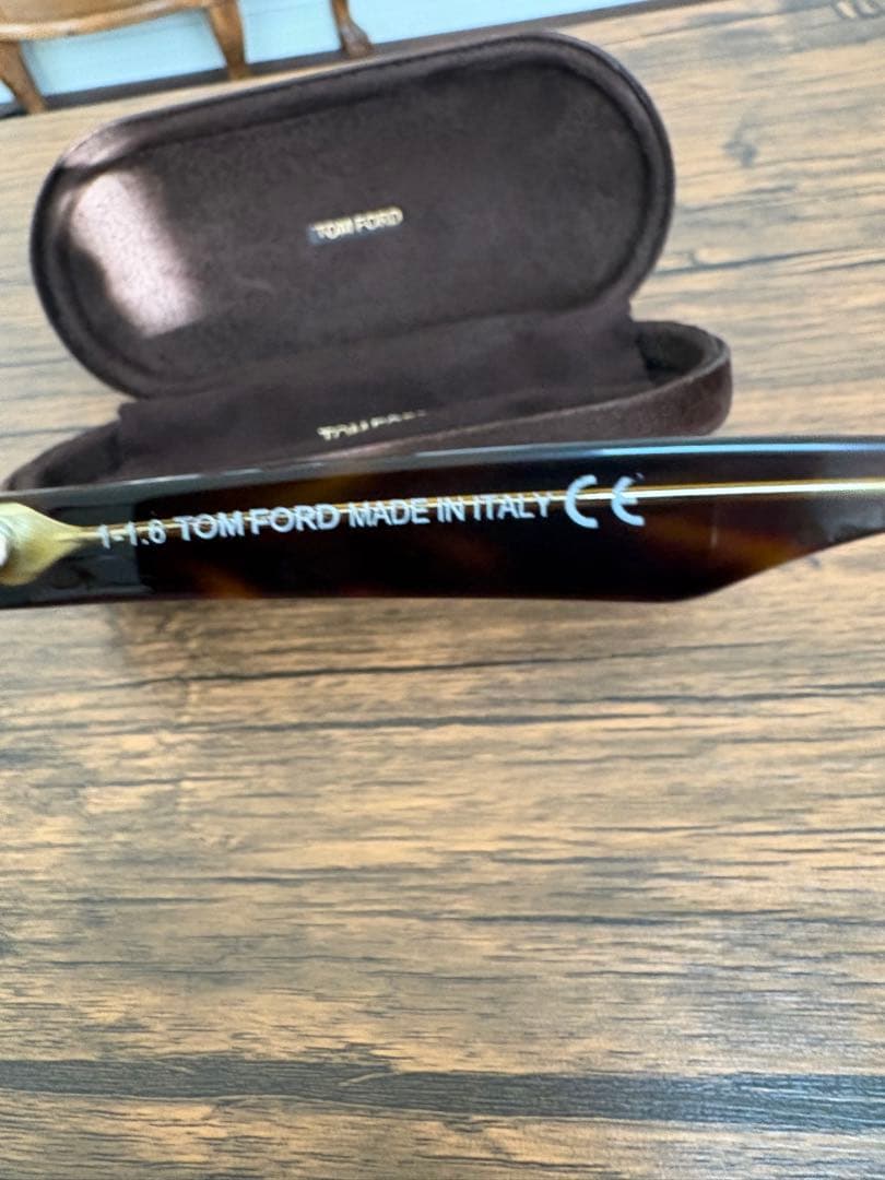 TOM FORD TF5146 サングラス ケース付き