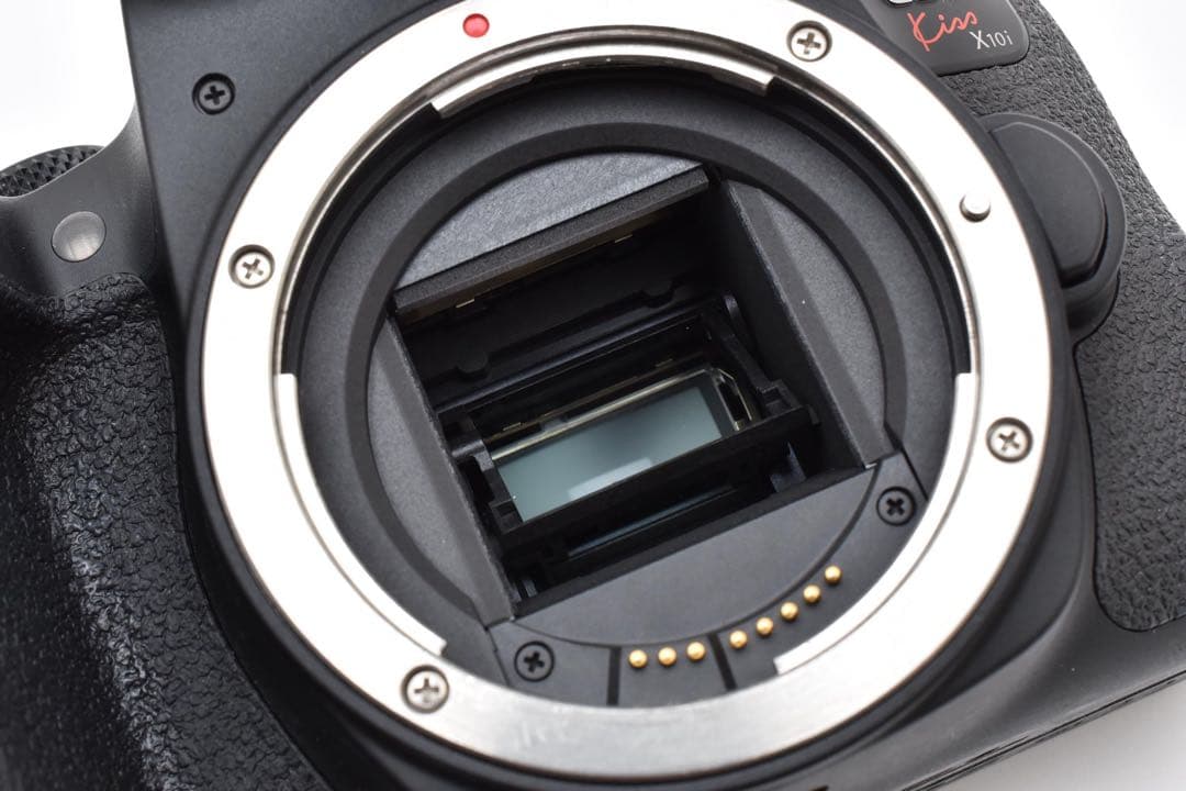 保証付き/Canon EOSKiss X10i標準&望遠ダブルレンズセット