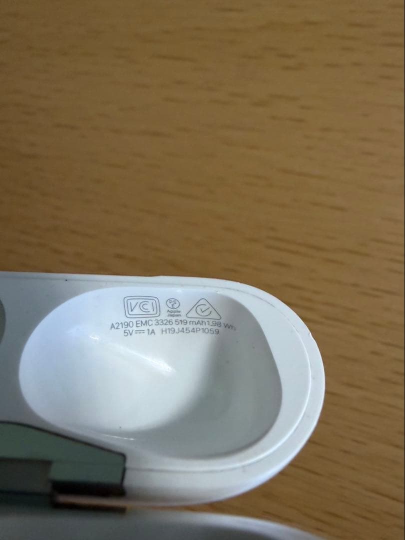 Apple AirPods Pro 本体（第1世代）現在売ってないです