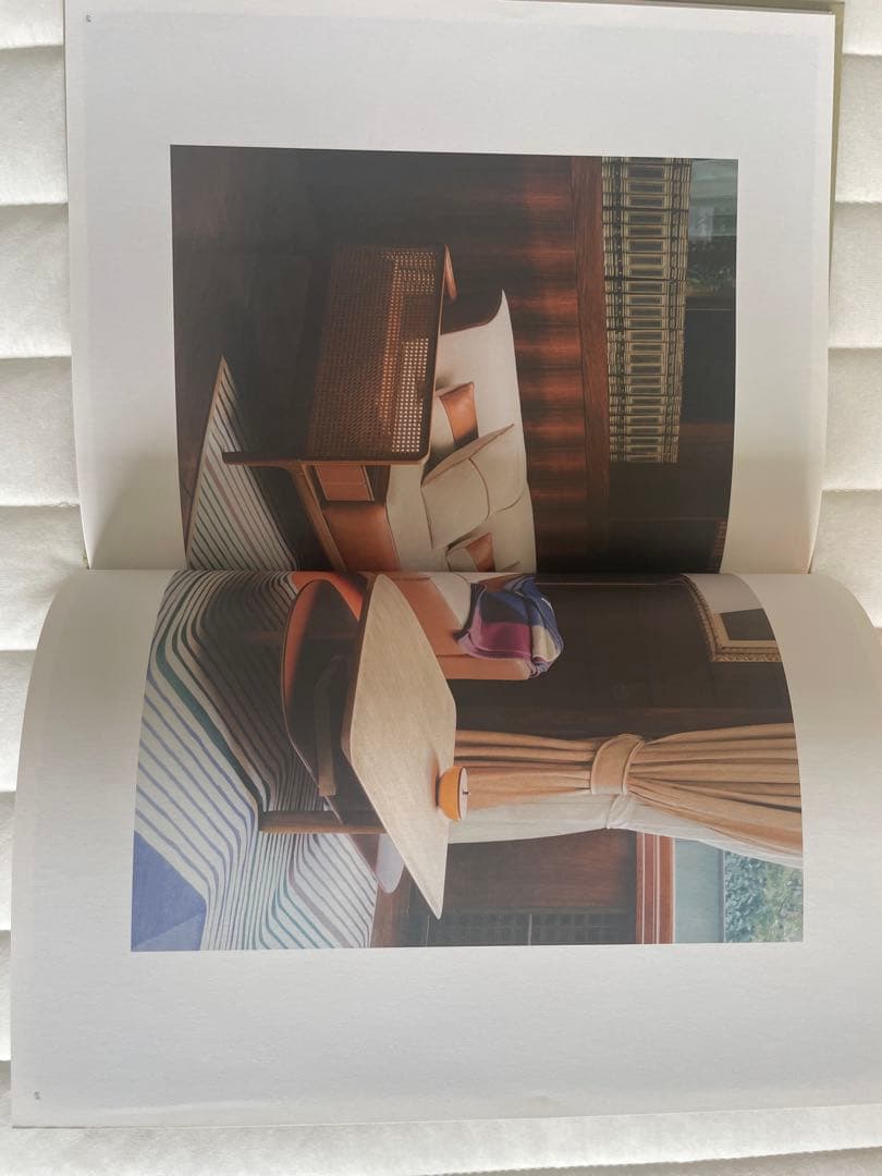 よ*ー様 HERMES エルメス　チャーム　ショッパーチャーム　オレンジ　カタロ