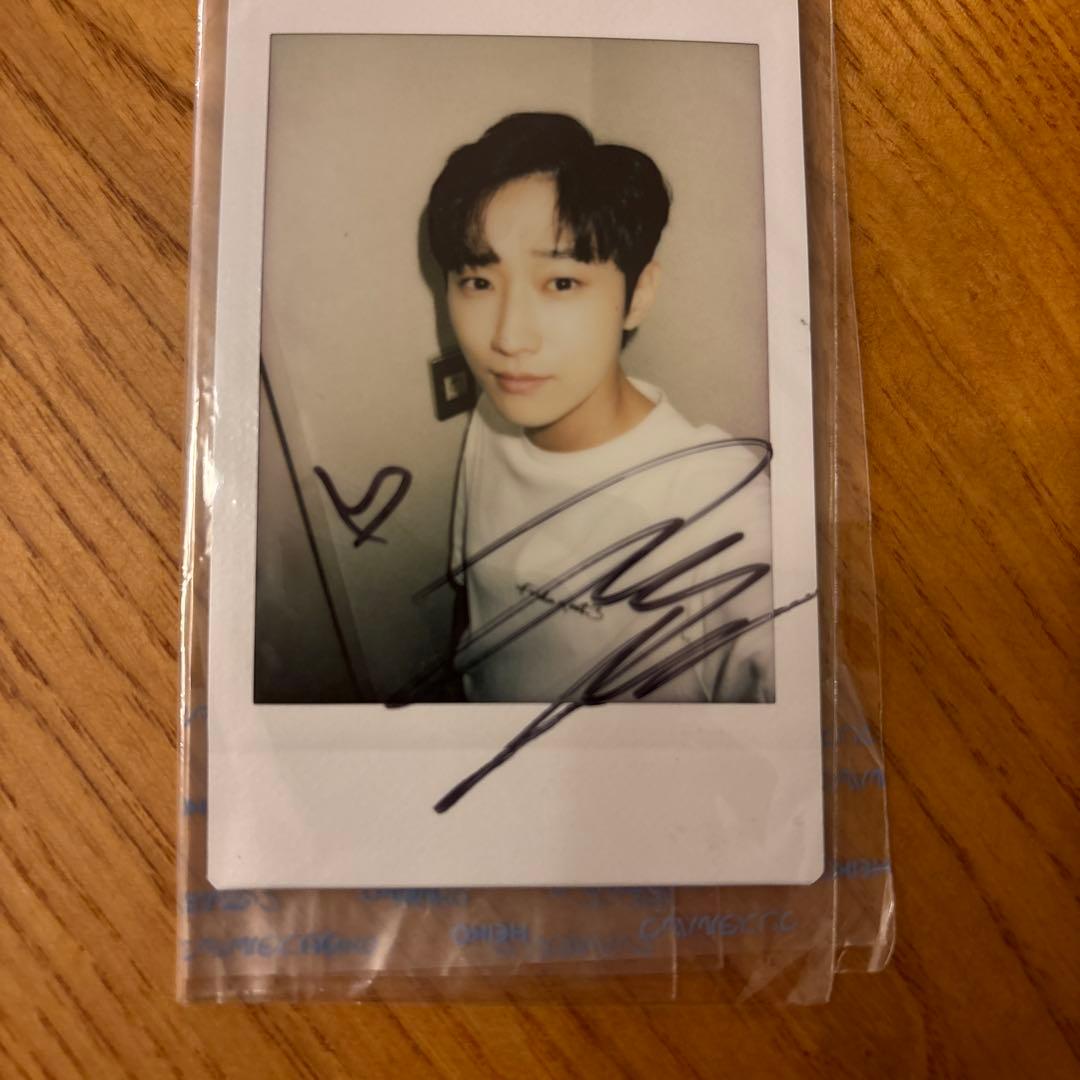 【未開封】ジニョン　直筆サイン入りチェキ2018年ツアー　当選　ソロ