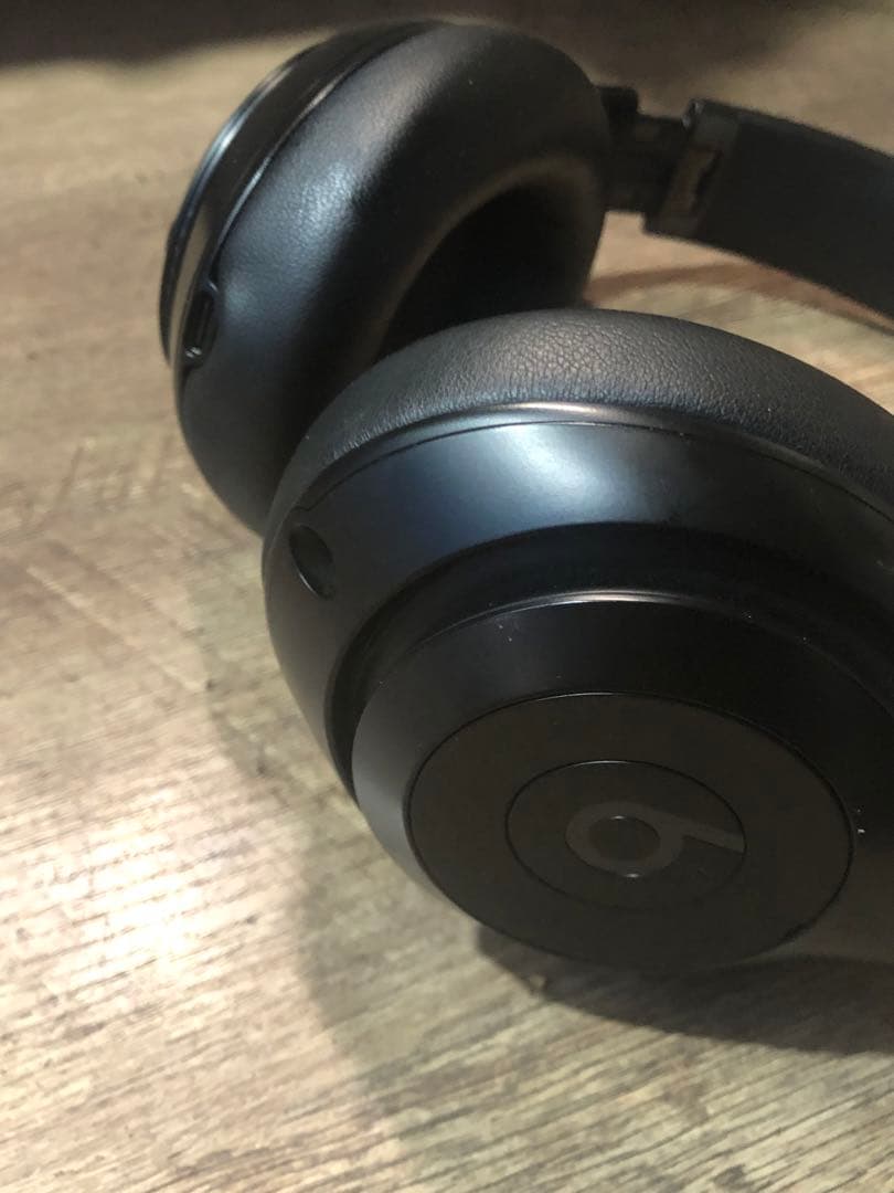 Beats Studio Pro ワイヤレスヘッドホン ブラック