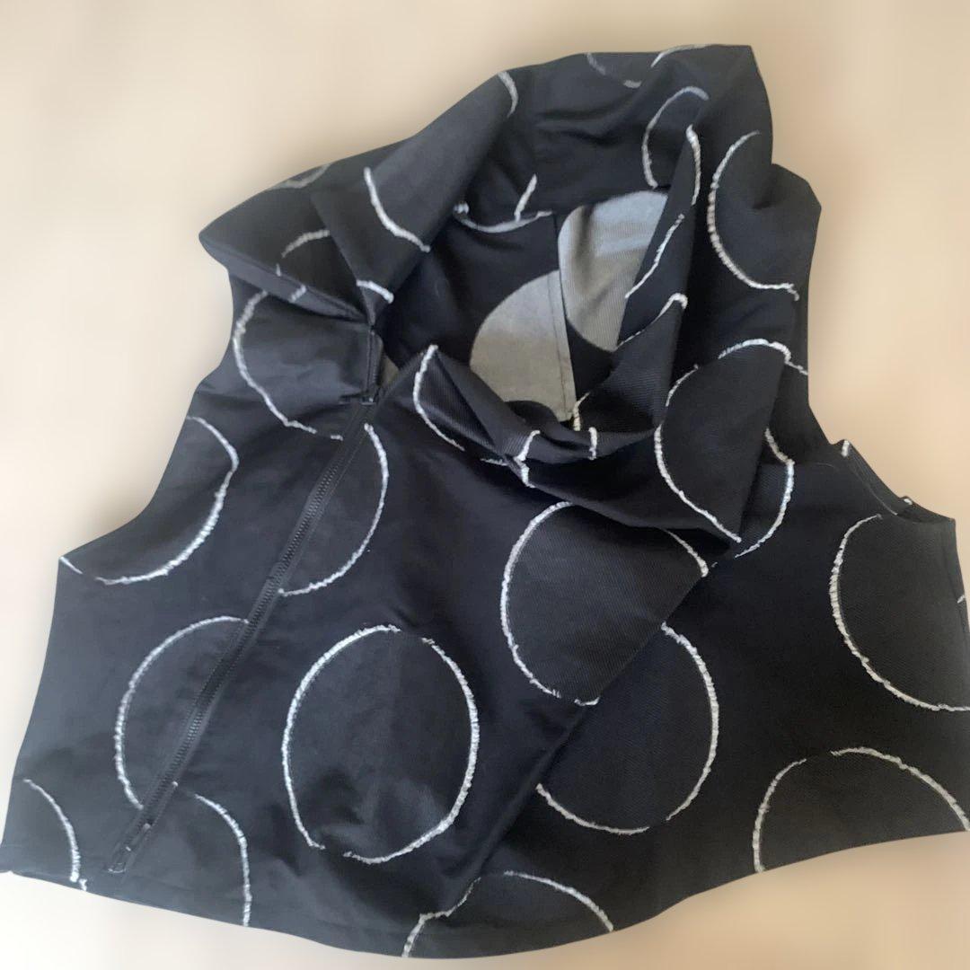 新品未使用　センソユニコ　新作　芽風　変形　ベスト