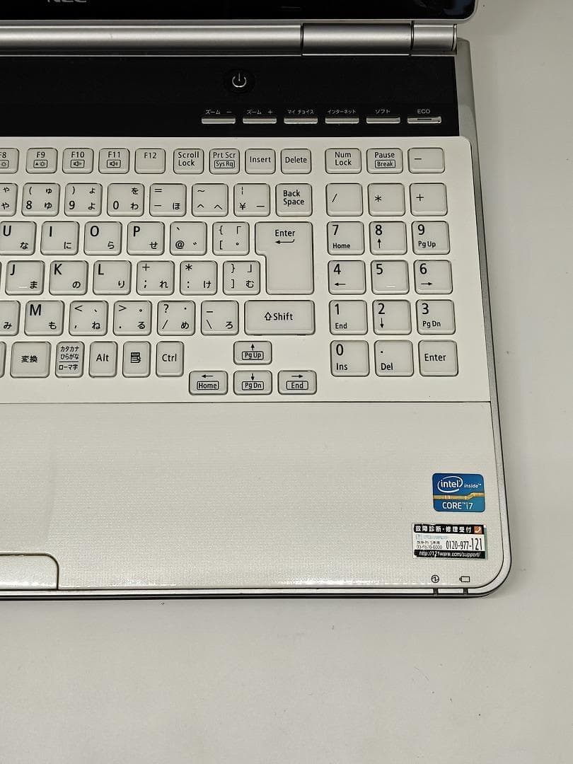 【NEC】爆速Corei7/新品SSD256GB ノートパソコン 8GB B4