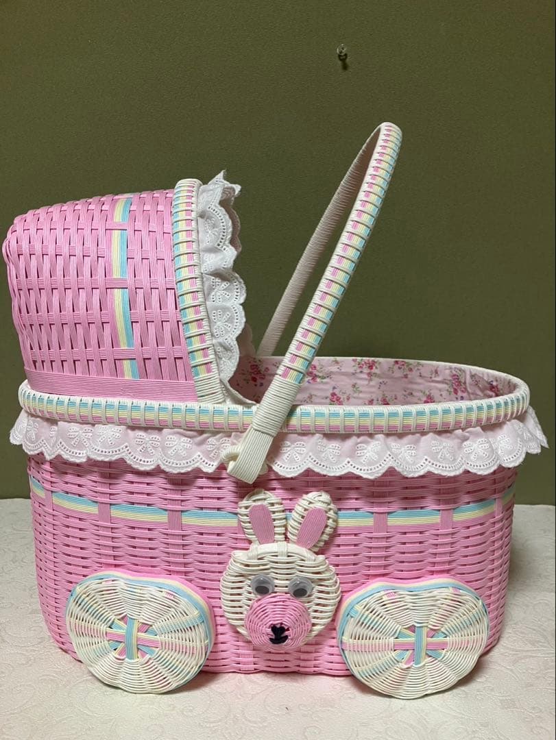 ウサギ付きベビーカーカゴ