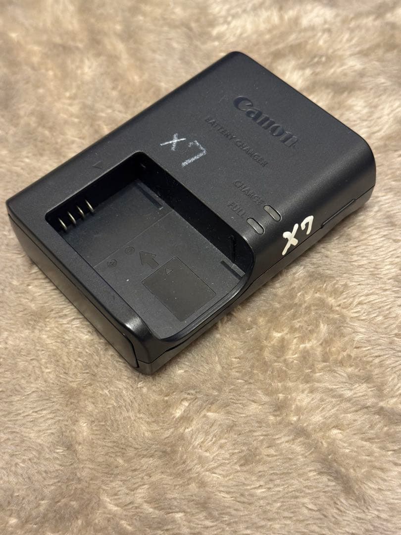 Canon EOS Kiss X7 ダブルズームセット