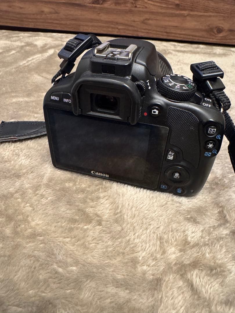 Canon EOS Kiss X7 ダブルズームセット