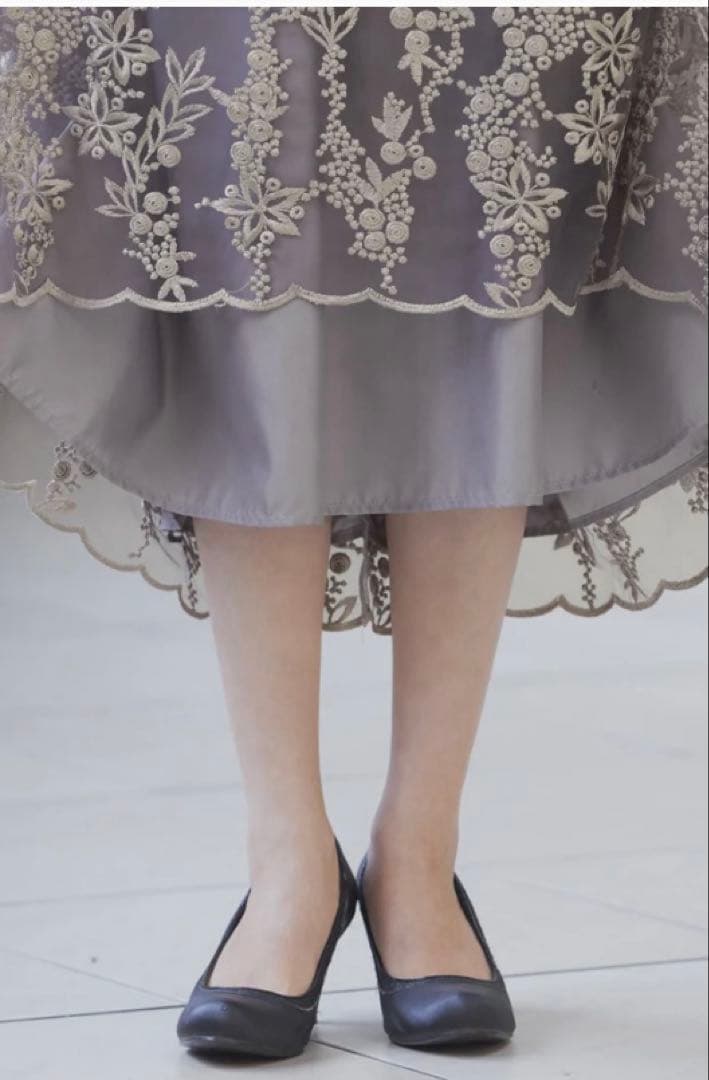 haremode 刺繍レース　バックリボン　ドレス シルバー　M