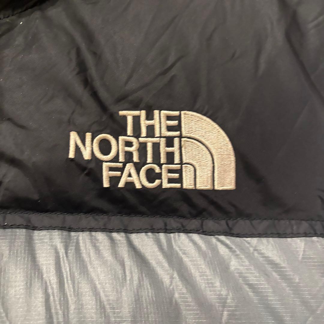 ノースフェイス ダウンベスト ヌプシ メンズ M グレー 刺繍ロゴ 700フィル