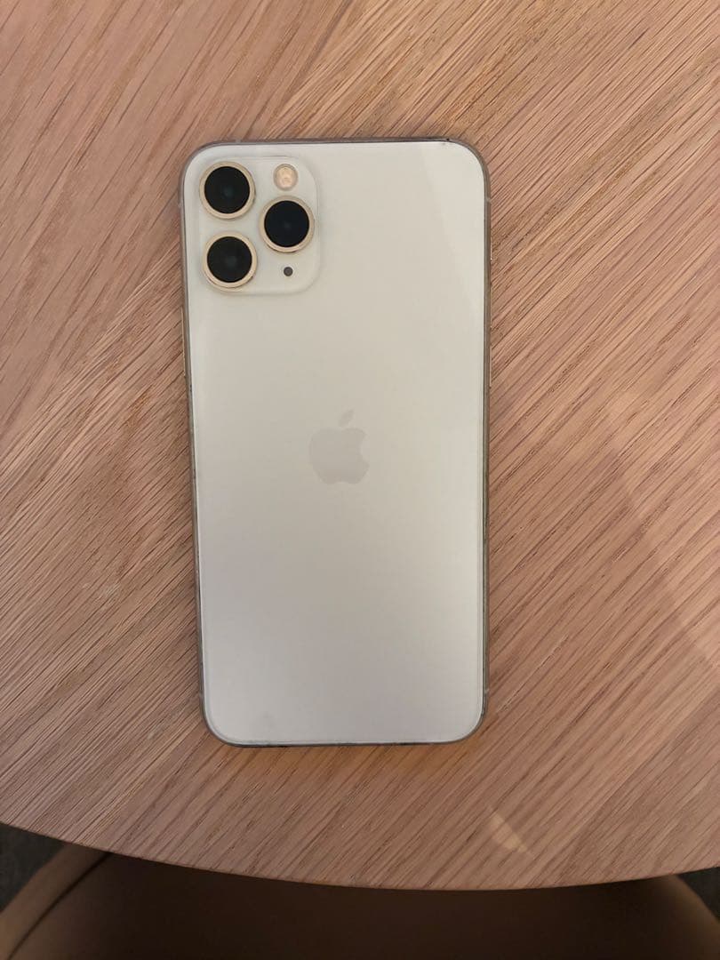 携帯電話本体 iPhone11Pro