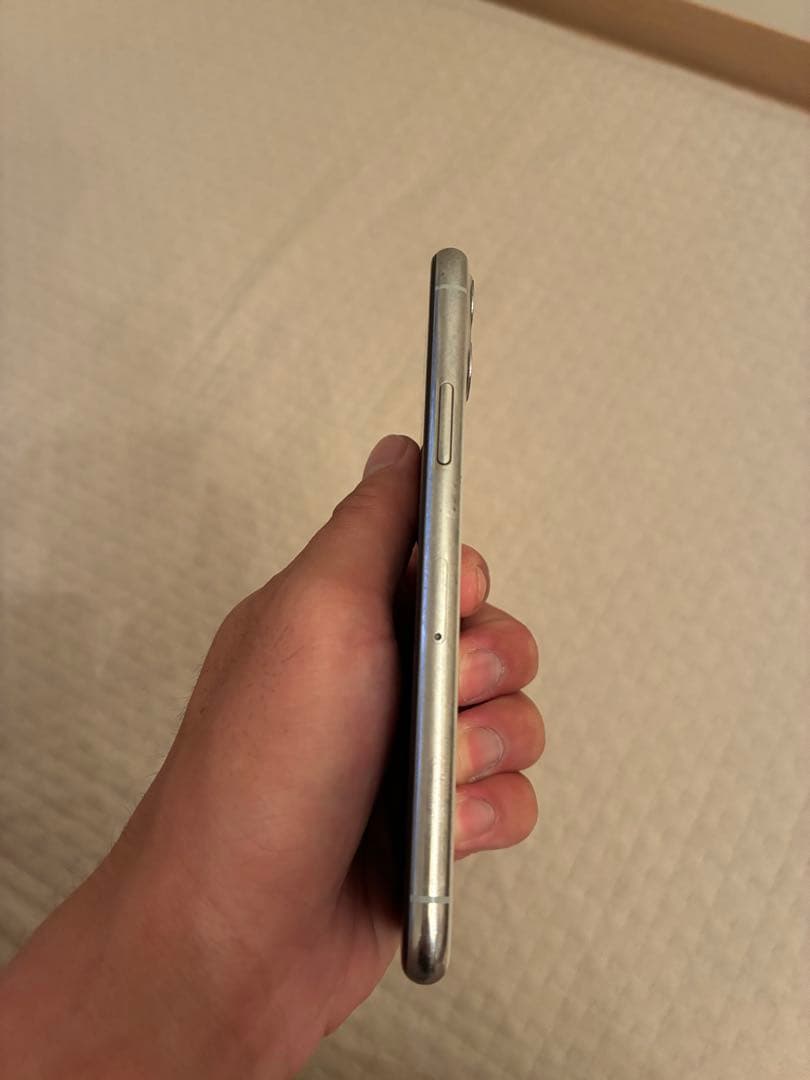 携帯電話本体 iPhone11Pro