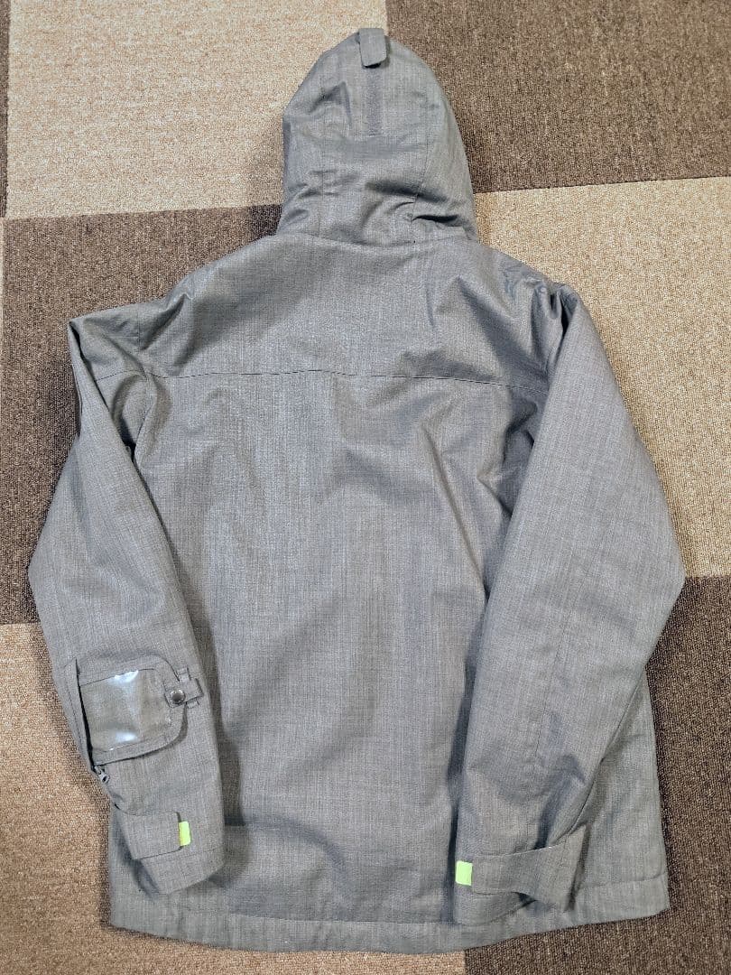 ほぼ未使用スキーウェア上下セット