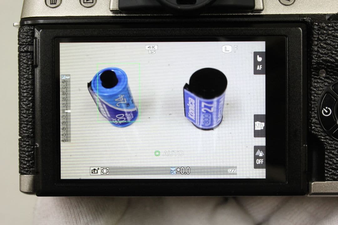 フジフイルム / FUJIFILM X-T100 レンズキット　動作確認済