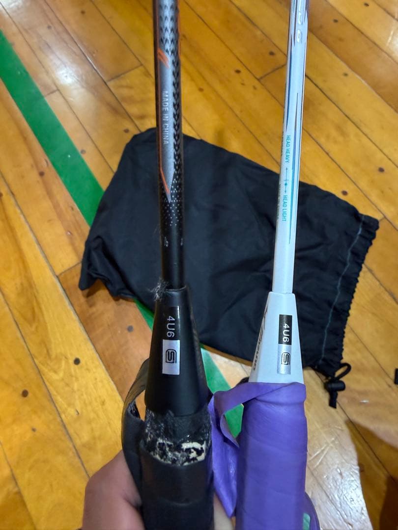 ミズノバドミントンラケット2本セット