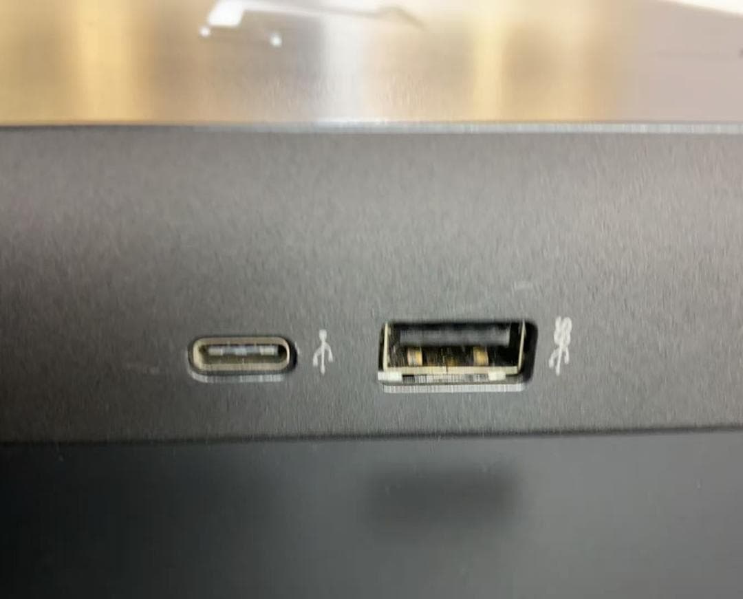 き*ん様 HP Z27n G2 27インチ モニター Type-C　2k