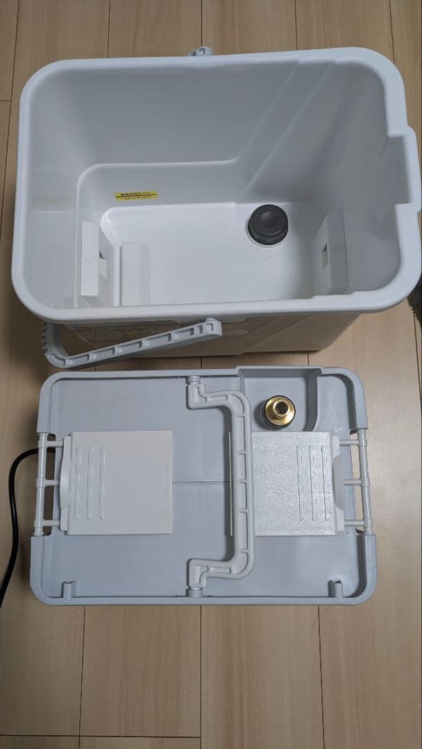 アイリスオーヤマ　タンク式高圧洗浄機 SBT-512N　デッキブラシ付