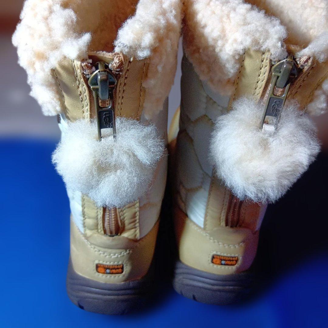 UGG ファー付きシープスキン　ウインターブーツ