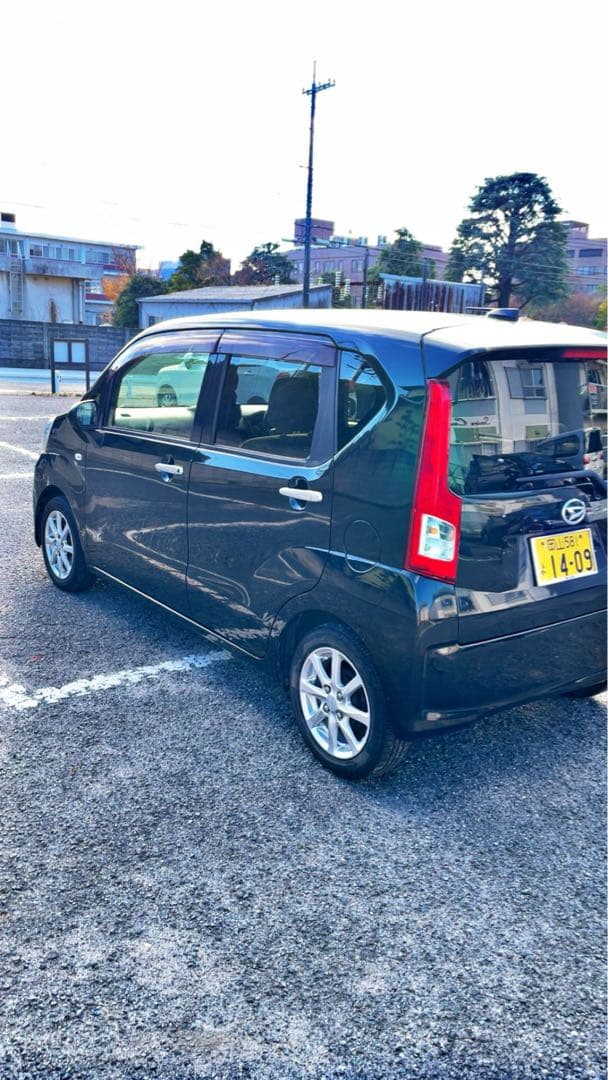 ダイハツ ムーヴ ブラック