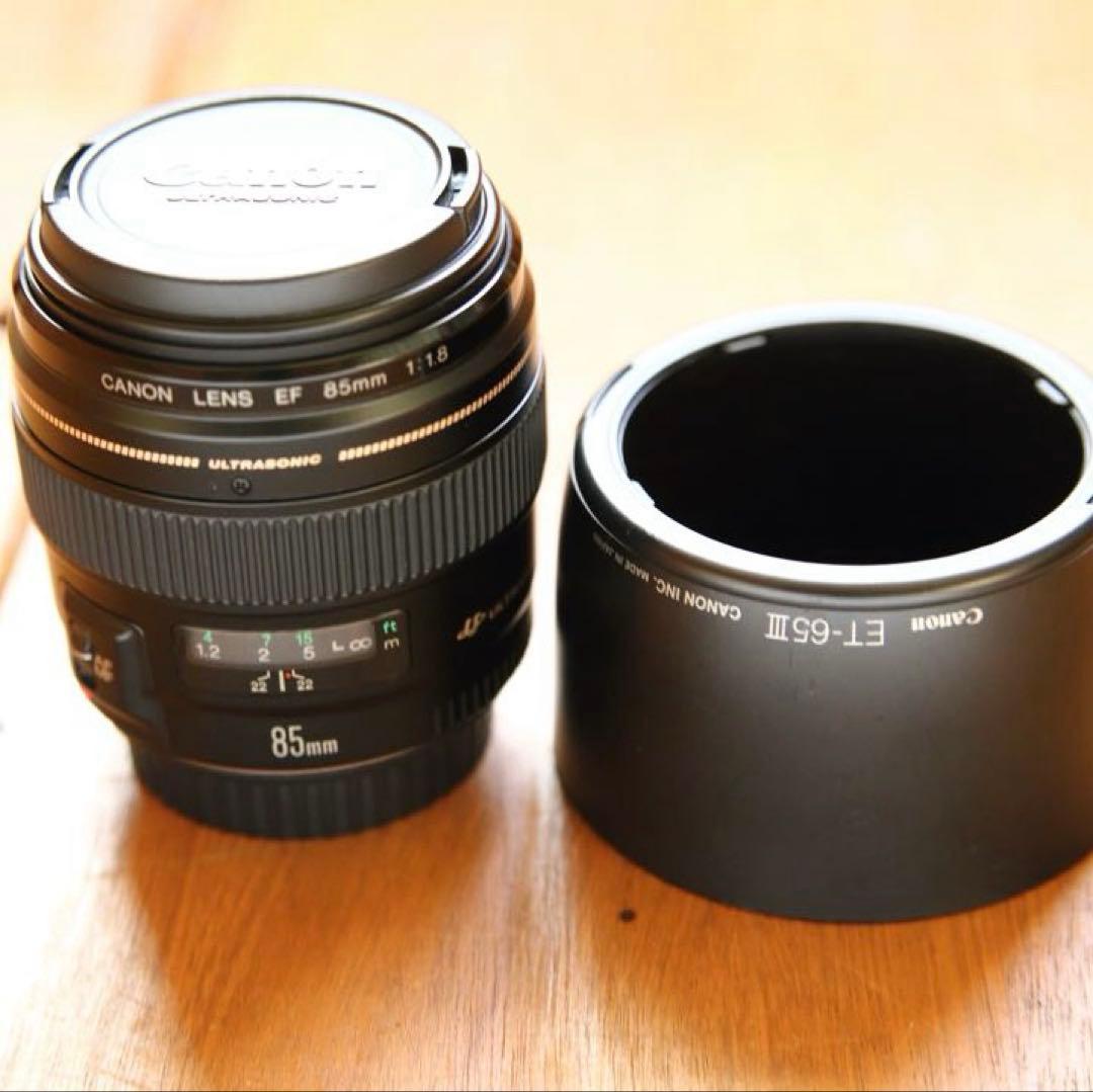 Canon EF 85mm F1.8 USM 付属品あり
