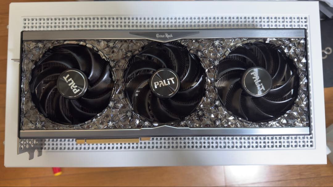 グラフィックボード・グラボ・ビデオカード RTX4070ti super palit gamerock
